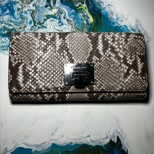 MICHAEL KORS SNAKESKIN CONTINENTAL Large Clutch/Wallet